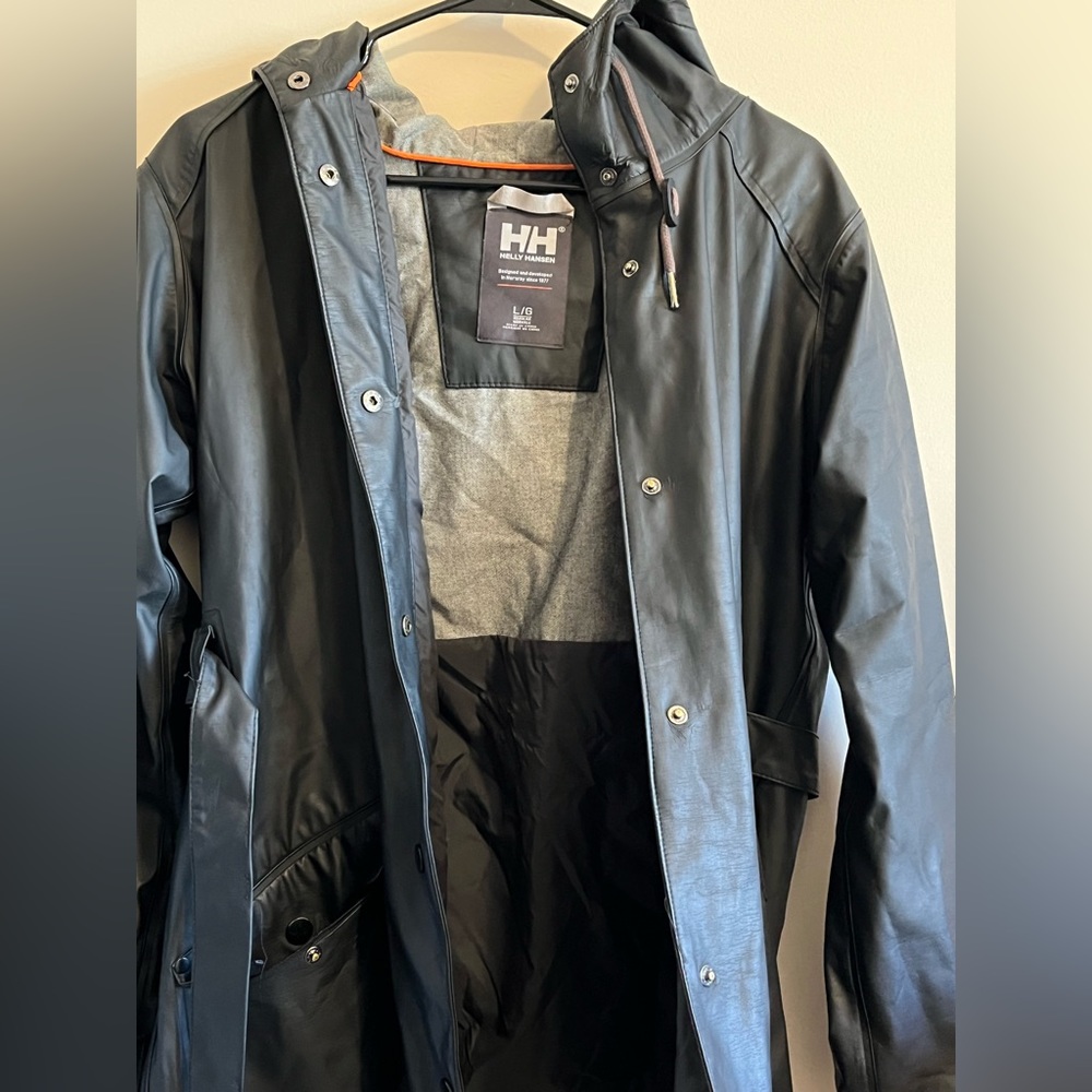 Rain coat
